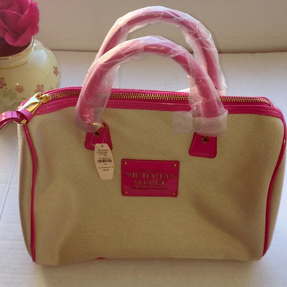 Victoria's Secret Handbags - Victoria’s Secret Pink Cream Gold Hand Bag NWT